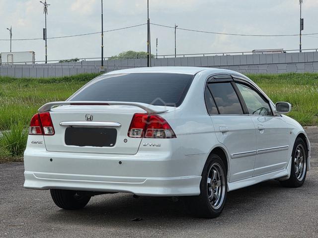 2005 Honda CIVIC 1.7 VTEC (A) - 5