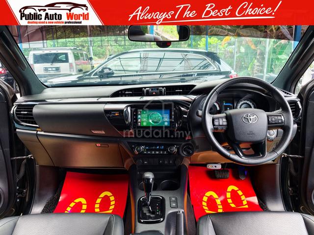 Toyota HILUX 2.8 VNT 4X4 BLACK EDITION 41kKM WRNTY - 4