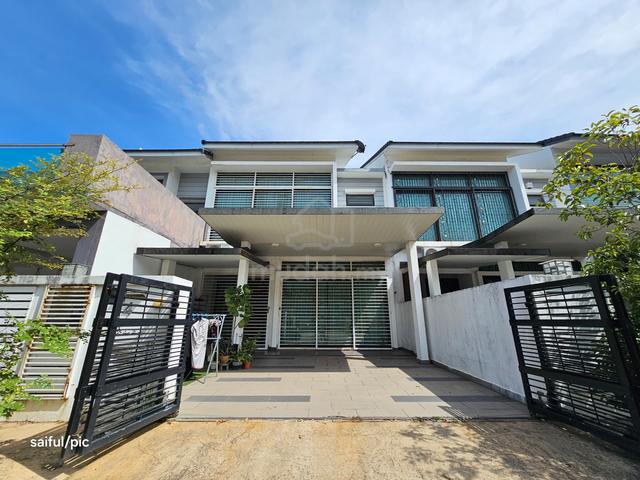 Murah!! Renovated Superlink Aster Grove 24x80 Denai Alam U16 Shah Alam 1