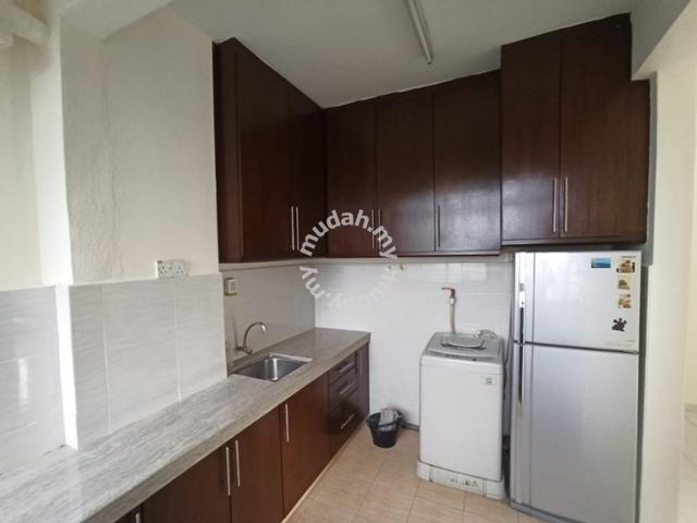 Sri Teratai Apartment Well Keep Condition Puchong Jaya 2 Carpark Apartment Condominium For Rent In Puchong Selangor