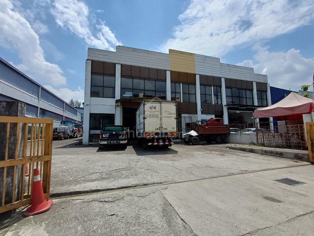1.5 Storey Semi-D Factory Kawasan Perindustrian Budiman Cheras 1
