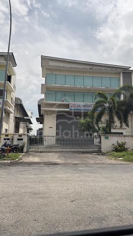 SEMID Factory Warehouse For Rent！North Port Klang【CF /7,800sf /100Amp】 1