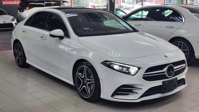 2022 Mercedes Benz 2.0 A35 AMG 4MATIC FULL SPEC - 2