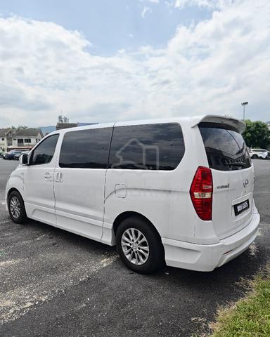 2011 Hyundai GRAND STAREX 2.5 ROYALE PREMIUM - 3