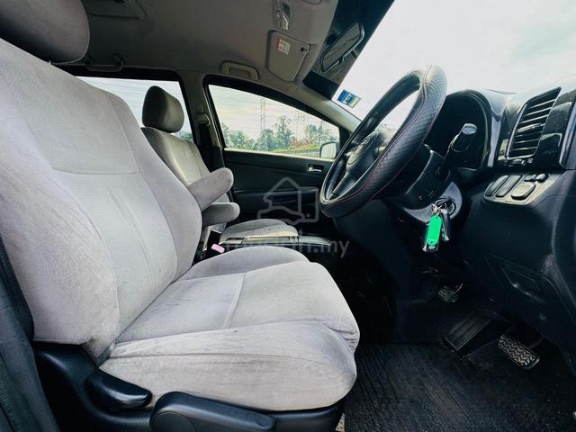 -2004-Toyota WISH 2.0 (A) Cash Sales Offer - 4