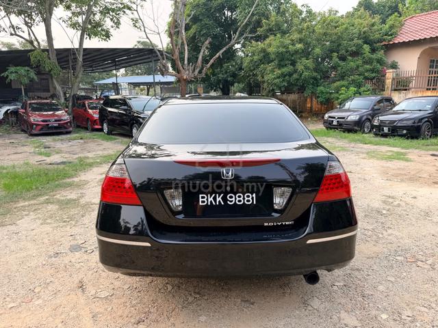 Honda ACCORD 2.0 VTI-S FACELIFT (A)-07 - 2