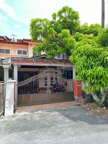 Facing Open Double Storey Terrace Bandar Tasik Kesuma Semenyih 1
