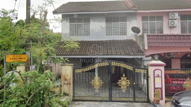 [Corner Unit] Taman Bukit Kempas 1