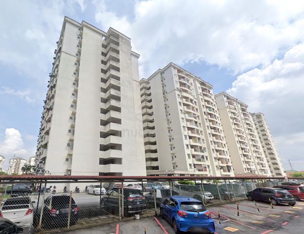 Pandan Court 1