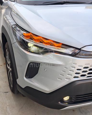 Promo Kaw Kaw COROLLA CROSS 1.8 V / HEV / GR - 4