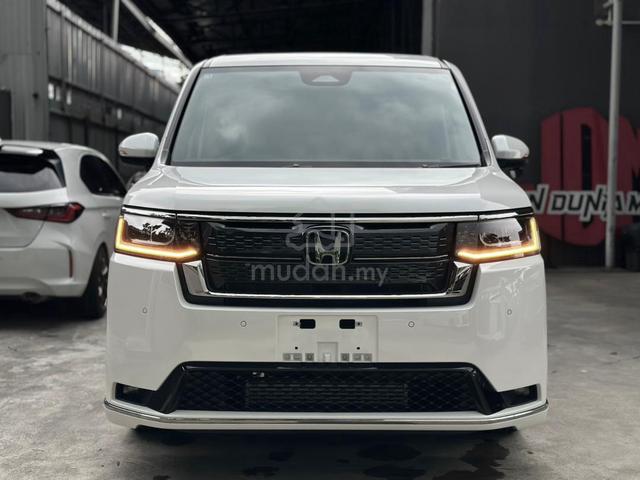 RECON UNREG 2025 Honda STEPWAGON *NEW CAR CONDITIO - 2