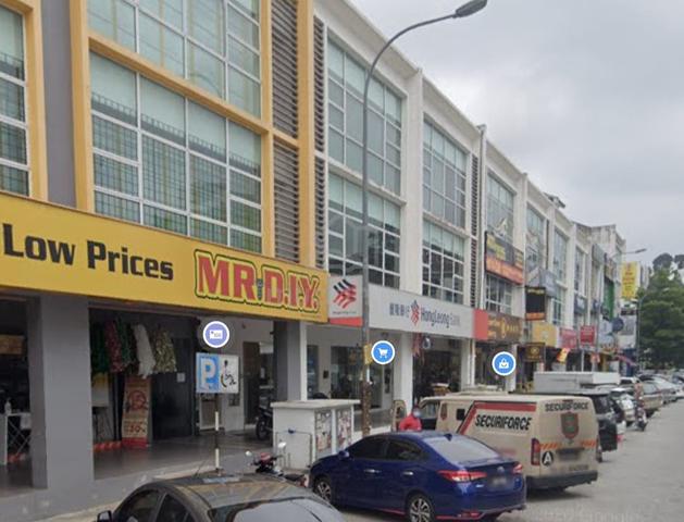 3 Storey Shop Lot For Sale At Taman Equine, Seri Kembangan 1