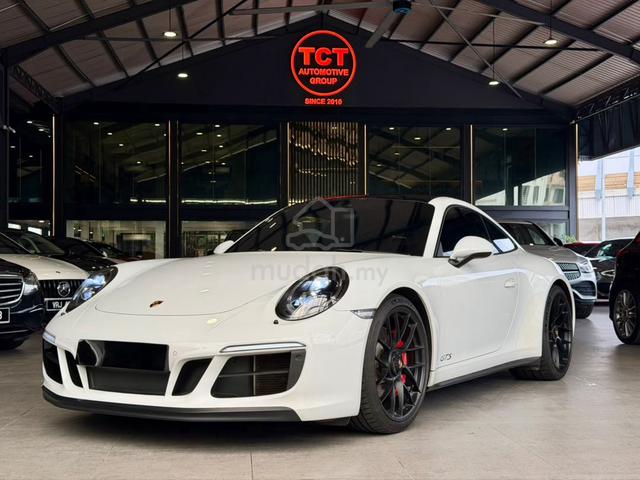 2018 Porsche 911 3.0 CARRERA GTS FrontLift 1 Own - 1