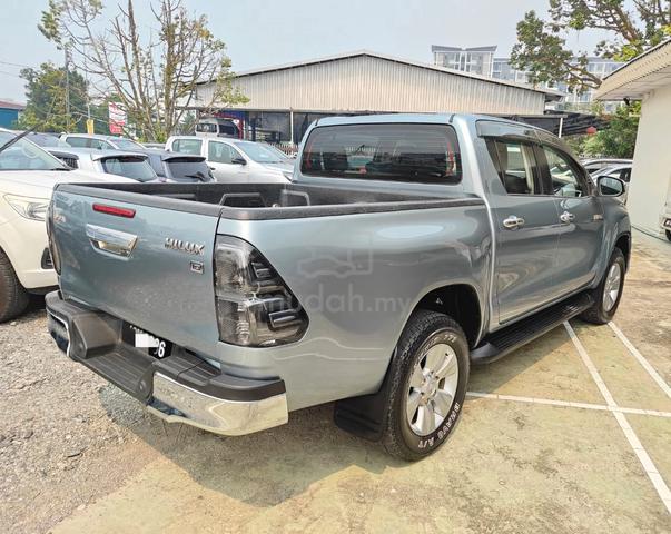 2018 Toyota HILUX 2.4 G FACELIFT (A) - 3