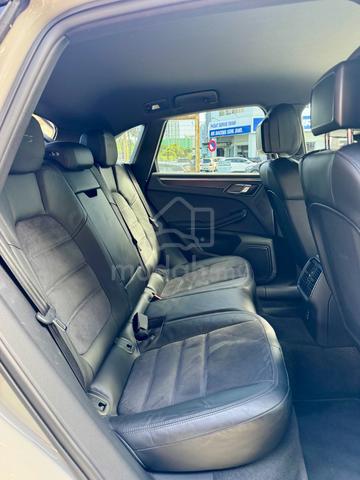 2021 Porsche MACAN 2.9 GTS Japan Spec black Interi - 5