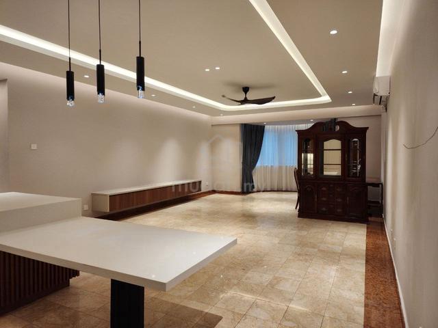 Corinthian Condominium 1