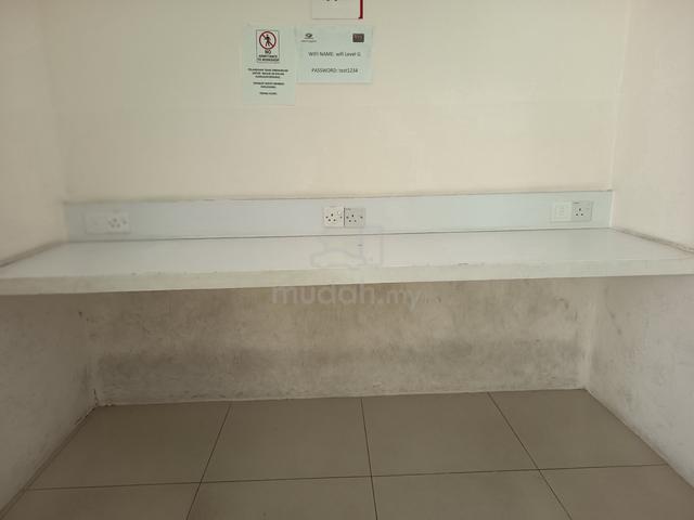 Wall Mounted Table - photo 3 of 3