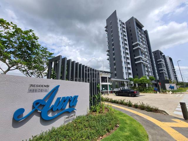 Aura Residence 1