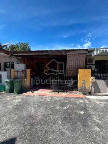 Teres Setingkat Teluk Kumbar | Bayan Lepas, Pulau Pinang🏡 1