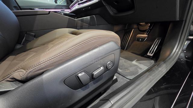 2025 Pre Owned Bmw 520I M SPORT 2.0 MY24 G60 (A) - 2