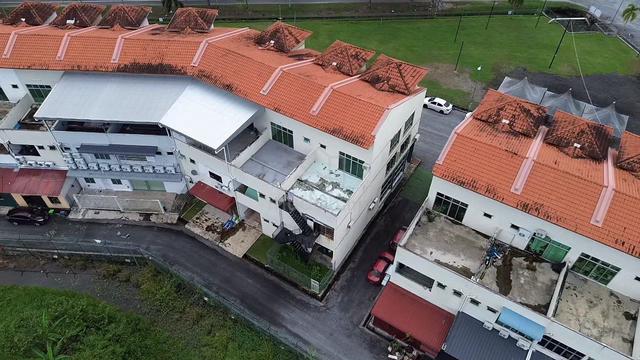 [CHEAPEST ENDLOT] 3 Storey Shoplot at Plaza Sri Tunku, Jitra Kedah 1