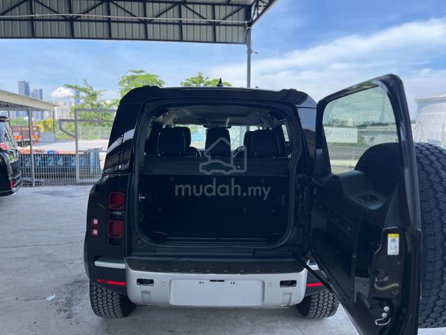 2023 Land Rover DEFENDER 2.0 110S P300|GRADE 5A| - 3