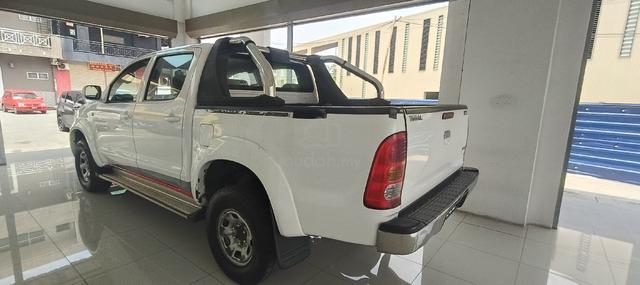 2009 Toyota HILUX 2.5 STD MY05 KUN25R FACELIFT (M) - 2