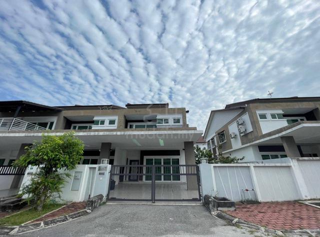 Botani Seri Beringin Freehold Intermediate Corner 1