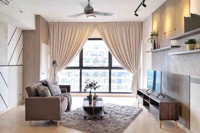 Month1K! Subang2 FREEHOLD@Only 260Unit!Walk to Mall,10Min to Damansara 1