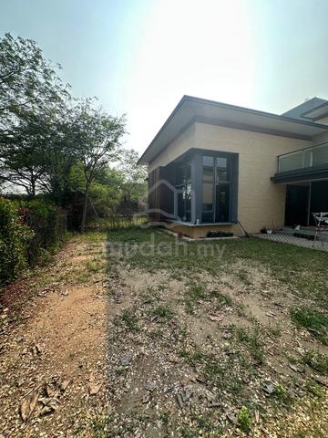 Fringe villa forest city golf resort gelang patah johor 1