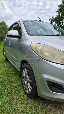 2011 Inokom I10 1.1 STANDARD SPEC FACELIFT (A) - 2
