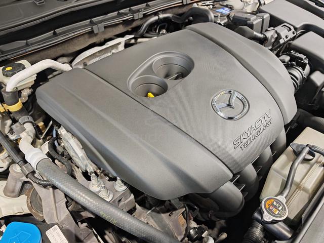 2015 Mazda 3 SKYACTIV S/Roof 2.0(A)B/listLoanKedai - 4