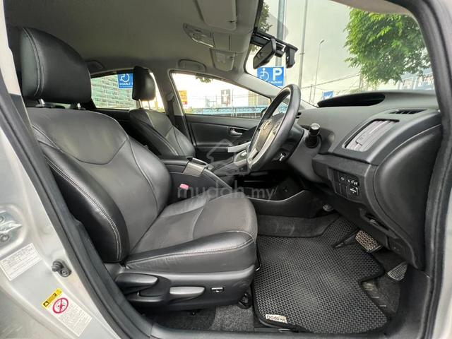 2012 Toyota PRIUS 1.8 LUXURY (HYBRID) (A) 1 OWNER - 5