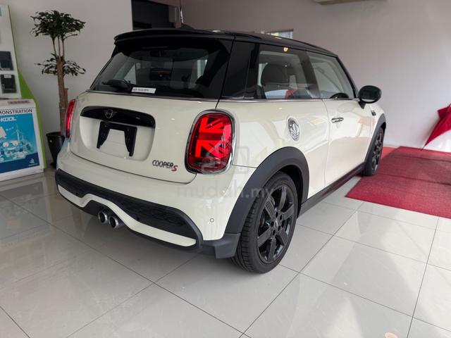 2022 Mini COOPER S 2.0 3DOOR (NFL) Genuine 13k km - 3
