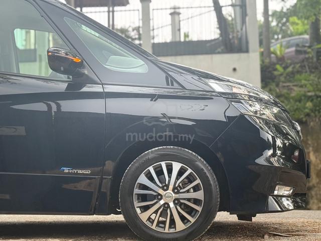 Nissan SERENA 2.0 HIGHWAY STAR/MOST SPACIOUS/PM ME - 4