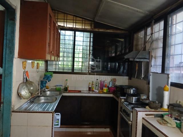 bunglow fully furnished for rent 4