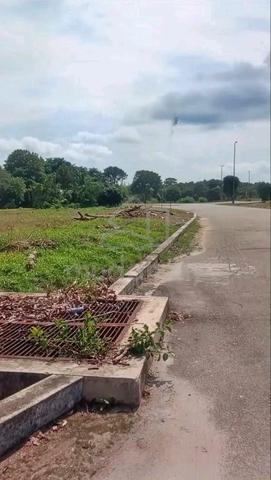 Tepi Jalan AMJ 1