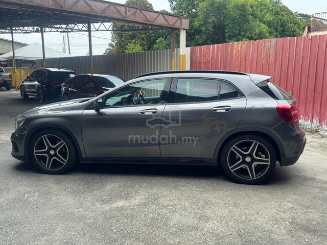 2015 Mercedes Benz GLA250 2.0 (A) LOAN KEDAI IC SJ - 4