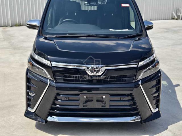 2021 Toyota VOXY 2.0 ZS KIRAMEKI III (A) 42K KM - 3
