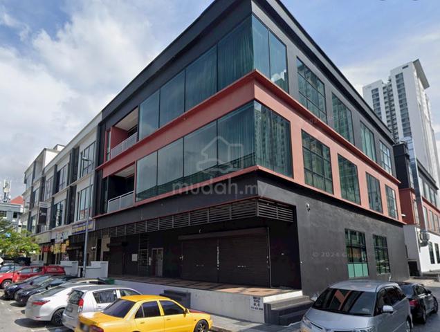 3 Storey Super Endlot For Sale At Bandar Kinrara Puchong 1