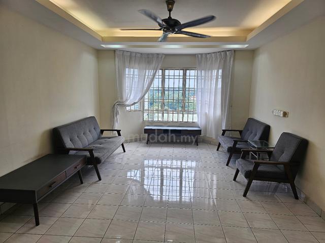 Puncak Seri Kelana Kondominium 1