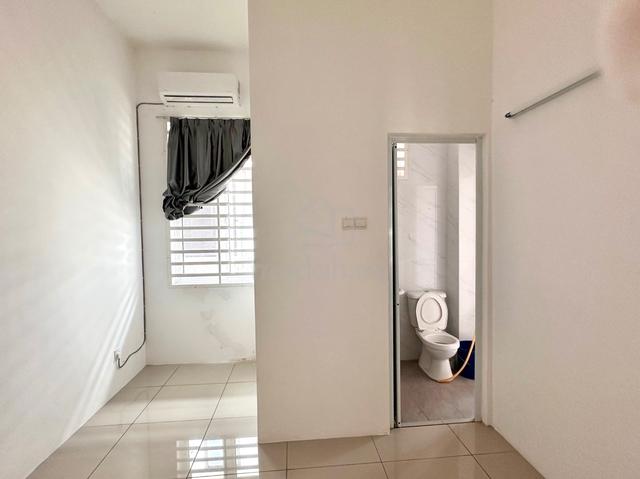 Taman Merawan Indah 2-sty Terrace | 4 Aircond Partially | Kulim 1
