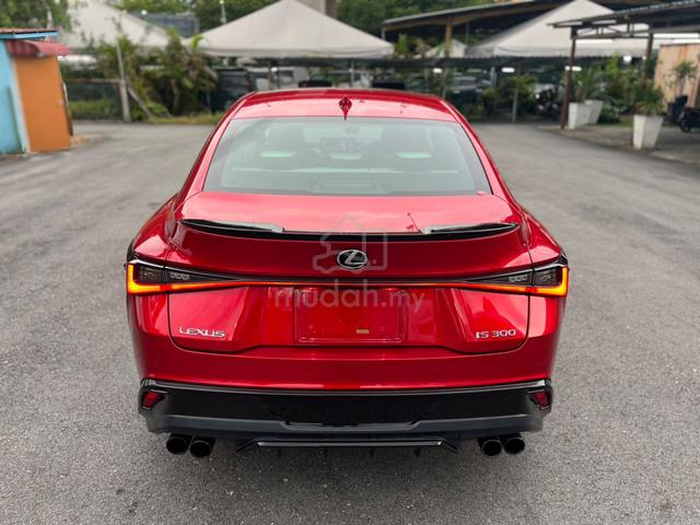 2021 Lexus IS300 2.0 F-SPORT / 360 / White Leather - 3