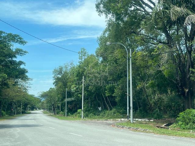 11,000 sqft Freehold Corner Lot – Ideal Bungalow Land, Tasik Kesuma 1