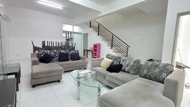 Ulu tiram/ Taman Bestari Indah/ Double Storey/ Freehold 1