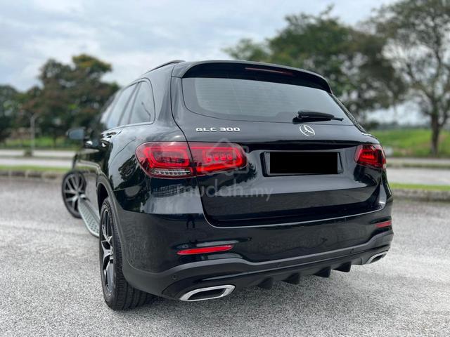 Mercedes Benz GLC300 2.0 4MATIC AMG LINE (A) FSR - 4