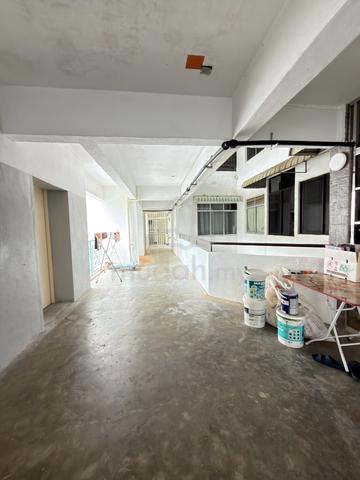 3 storey terrace house Slim Villas Jelutong fully renovated corner 1