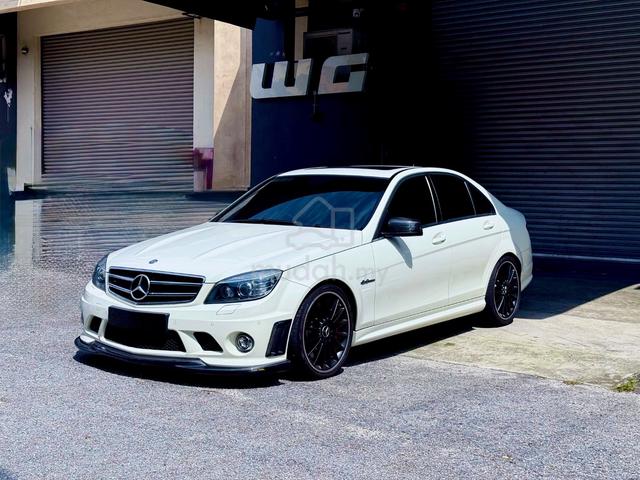 2011 Mercedes Benz C63 AMG (CBU) 6.2 (A) - 1