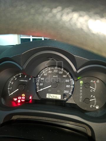 2012 Toyota HILUX 2.5 G (A) - 5