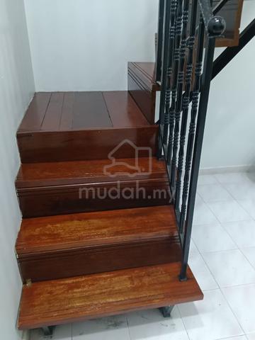 Terraced House Kota Perdana, 43300 Seri Kembangan【NEW RENOVATED】 1